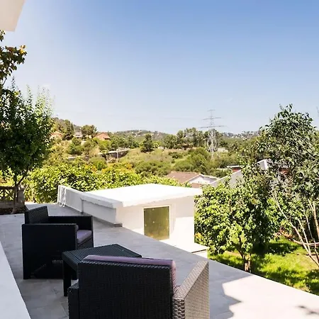 20 Min From Bcn- Charming House W/ Pool & Bbq Area Casa vacanze