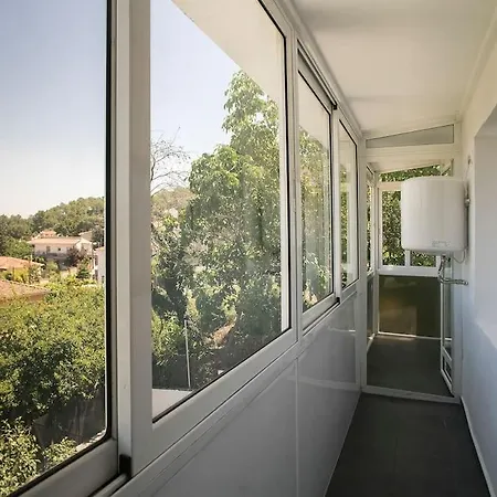 20 Min From Bcn- Charming House W/ Pool & Bbq Area
